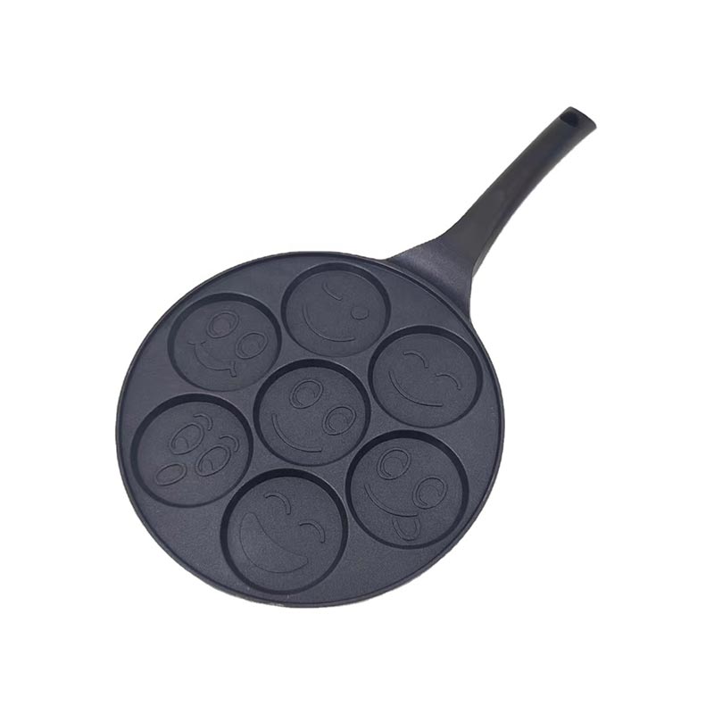 Seitsemänreikäinen Smiley Face -paistinpannu